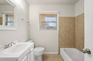 514 Gammon Dr, Houston, TX 77022 - Photo 6