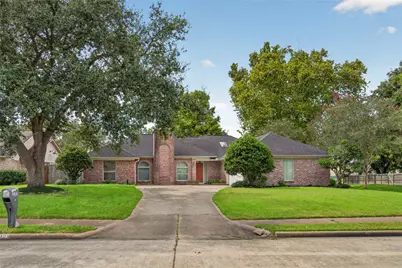 3302 Carmel Valley Drive, Missouri City, TX 77459 - Photo 2