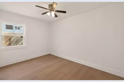 3209 McCrarey Drive, Houston, TX 77088 - Photo 22