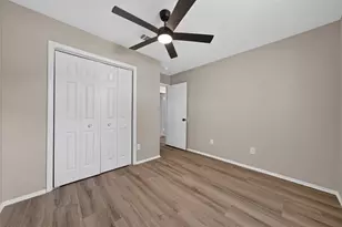 11746 Apple Bough Cir, Houston, TX 77067 - Photo 22