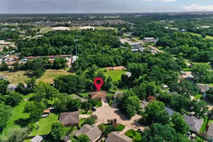 11746 Apple Bough Cir, Houston, TX 77067 - Photo 32