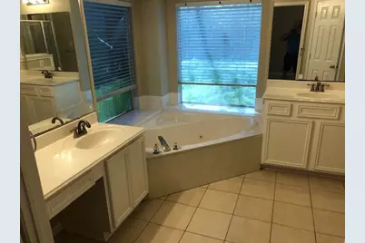 15403 Park Glen Drive, Sugar Land, TX 77498 - Photo 18