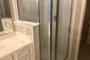 15403 Park Glen Dr, Sugar Land, TX 77498 - Photo 22