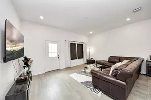 4613 Ireland St, Houston, TX 77016 - Photo 18