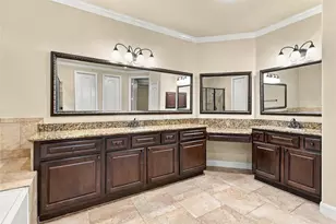 7343 Meadowcroft Blvd, Sugar Land, TX 77479 - Photo 20