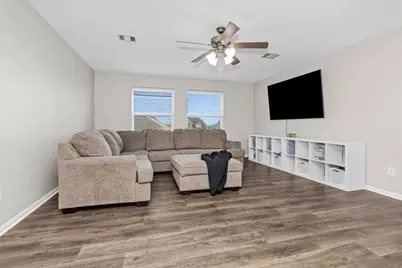 4704 Bella Court, Alvin, TX 77511 - Photo 28