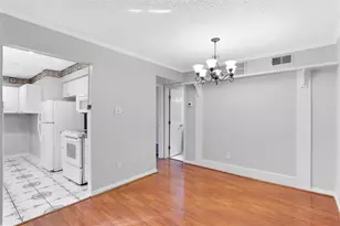 2800 Jeanetta St, Houston, TX 77063 - Photo 4
