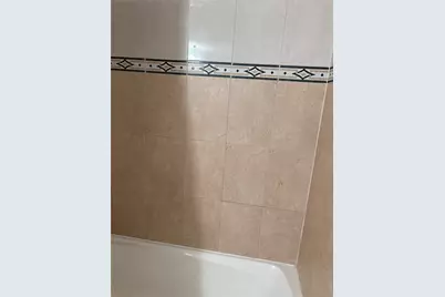3055 SW Walnut Bend Lane #13, Houston, TX 77042 - Photo 10