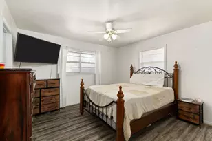 205 Klesel St, Schulenburg, TX 78956 - Photo 16