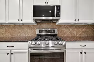 18619 Tara Ashley St, Cypress, TX 77433 - Photo 16