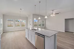12983 Skyline Dr, Willis, TX 77318 - Photo 6