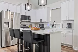 711 Audra Ln, Spring, TX 77386 - Photo 8