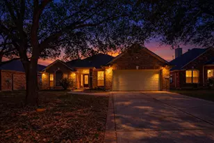 10834 White Oak Trace Ct, Cypress, TX 77429 - Photo 2