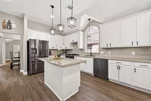 10834 White Oak Trace Ct, Cypress, TX 77429 - Photo 8