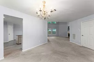 11745 Logan Ridge Dr, Houston, TX 77072 - Photo 6