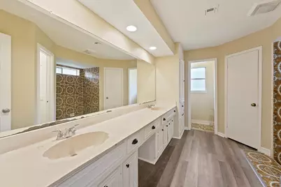 11806 Gardenglen Drive, Houston, TX 77070 - Photo 14