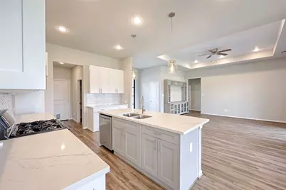 111 Fosters Branch Drive, Schulenburg, TX 78956 - Photo 12