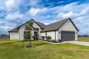 111 Fosters Branch Dr, Schulenburg, TX 78956 - Photo 34