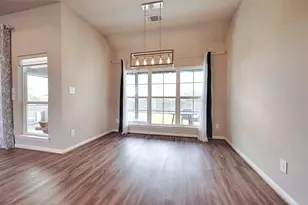 111 Fosters Branch Dr, Schulenburg, TX 78956 - Photo 10