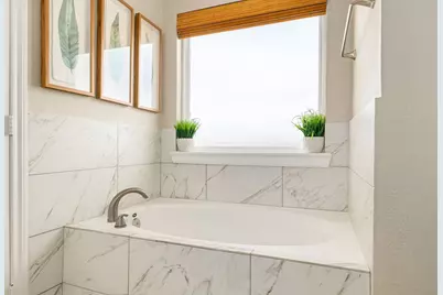 111 Fosters Branch Drive, Schulenburg, TX 78956 - Photo 18