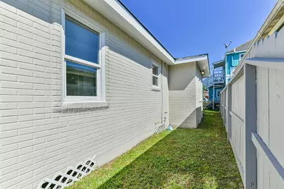 1014 49th Street, Galveston, TX 77551 - Photo 26