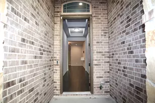 4553 New Country Dr, Spring, TX 77386 - Photo 2