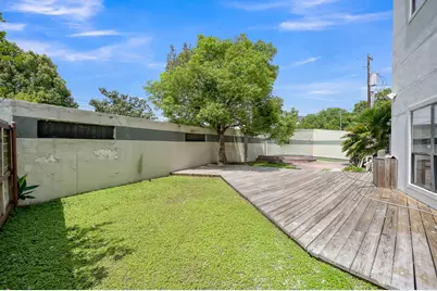1221 Missouri Street #3, Houston, TX 77006 - Photo 38