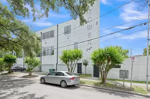 1221 Missouri St, Houston, TX 77006 - Photo 2
