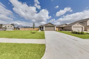 18225 Pontecorvo Ln, New Caney, TX 77357 - Photo 16