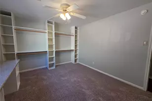 11219 Valley Spring Dr, Houston, TX 77043 - Photo 20
