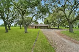 9606 Needville Fairchilds Rd, Fairchilds, TX 77461 - Photo 4