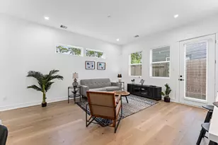 412 Neyland St, Houston, TX 77022 - Photo 8