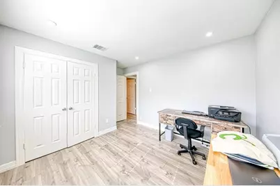 11907 Hedgegate Drive, Houston, TX 77065 - Photo 14