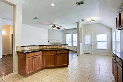 19223 Fisher Ridge Lane, Tomball, TX 77377 - Photo 6