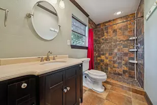 819 Azalea St, Houston, TX 77018 - Photo 34