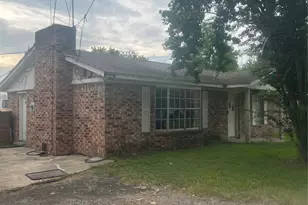 622 1/2 Coolidge St, Channelview, TX 77530 - Photo 2