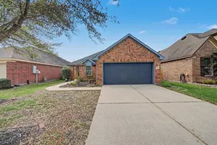31831 Forest Park Trail, Conroe, TX 77385 - Photo 20