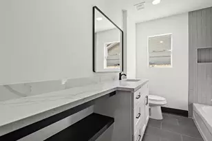 6305 Gay St, Houston, TX 77022 - Photo 10