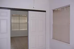 16800 Sugar Pine Dr, Houston, TX 77090 - Photo 12