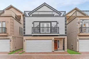 3045 Clinton Dr, Houston, TX 77020 - Photo 4