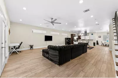 3045 Clinton Drive, Houston, TX 77020 - Photo 16