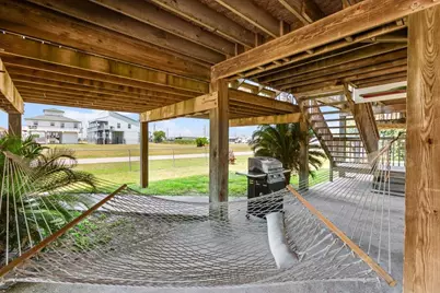 970 Gulfview Drive, Crystal Beach, TX 77650 - Photo 38