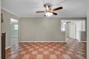 152 Cannon St, Clute, TX 77531 - Photo 10