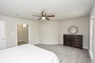 1723 Big Horn Dr, Houston, TX 77090 - Photo 14