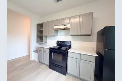 202 Second, Navasota, TX 77868 - Photo 14