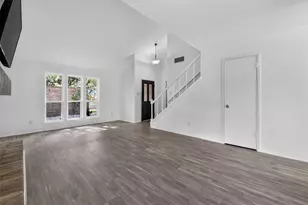 16215 Havenhurst Dr, Houston, TX 77059 - Photo 6