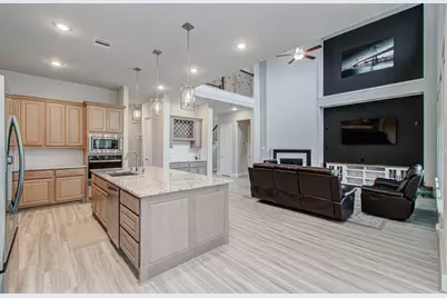 10015 Crescent Wood Drive, Missouri City, TX 77459 - Photo 16