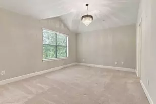 8710 Beverly Hill St, Houston, TX 77063 - Photo 12