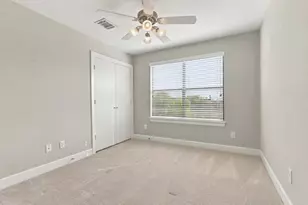 8710 Beverly Hill St, Houston, TX 77063 - Photo 10
