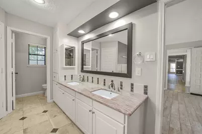 5147 Beechnut Street, Houston, TX 77096 - Photo 14